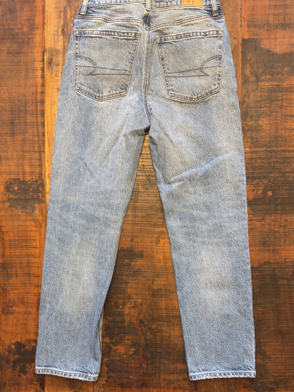 American Eagle High-waisted Stretch Denim Jeans - Light Blue 2R - Picture 2 of 4